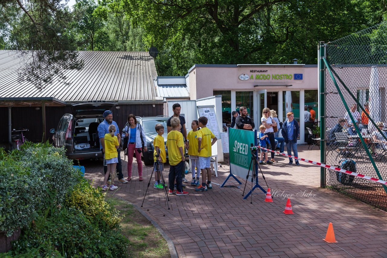 Bild 2 - Blankeneser Pfingstturnier